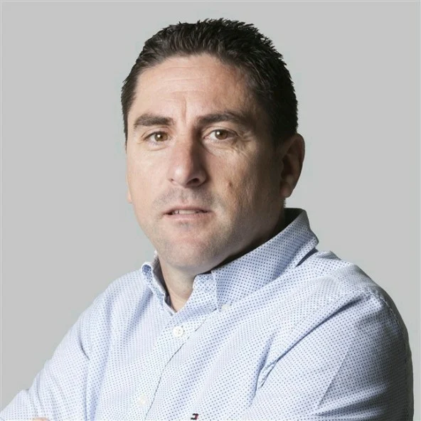 Retrato de Roberto Ruiz Torrecillas